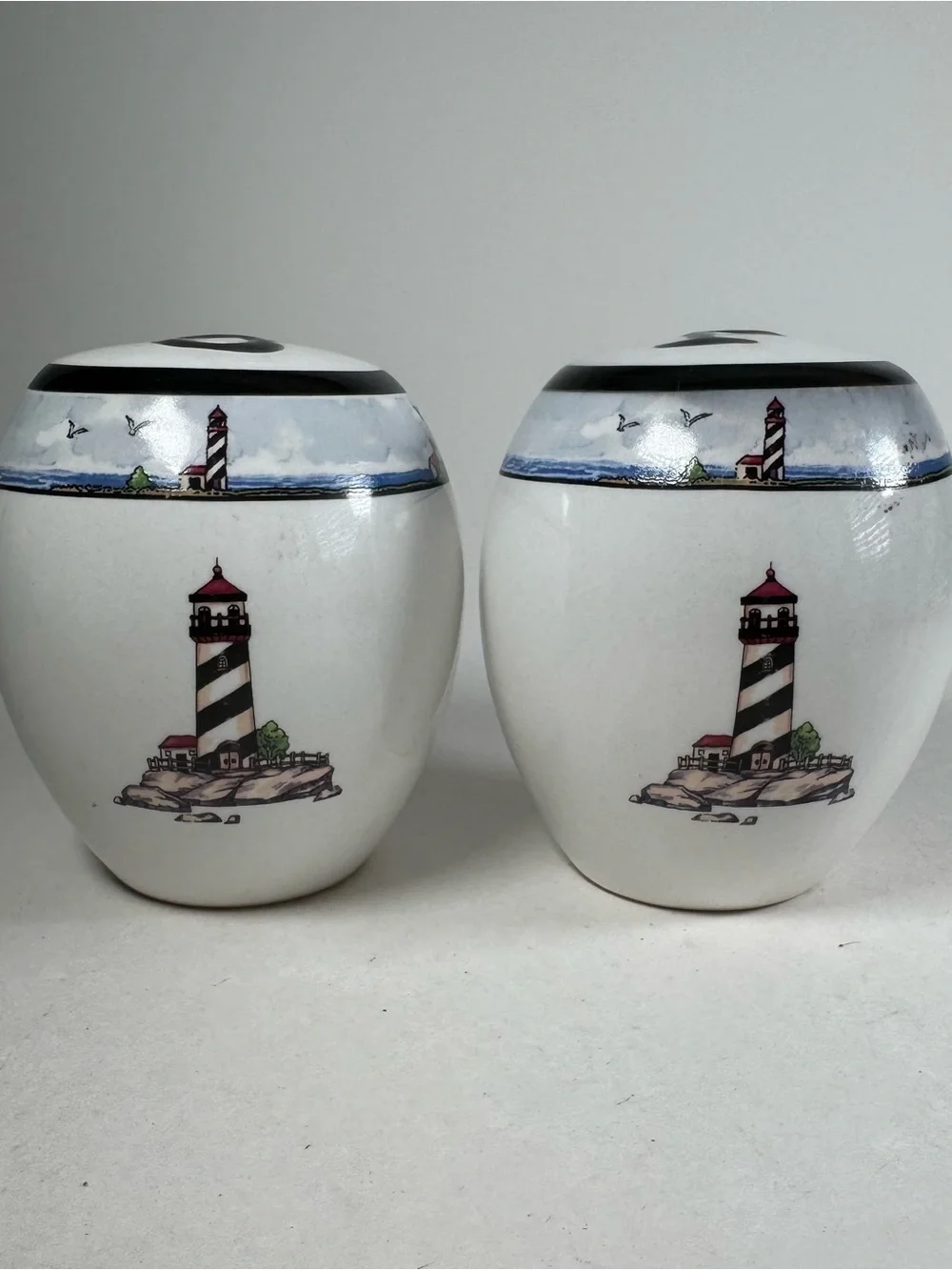 Totally Today Coastal Lighthouse Nautical Salt Pepper Shakers 4